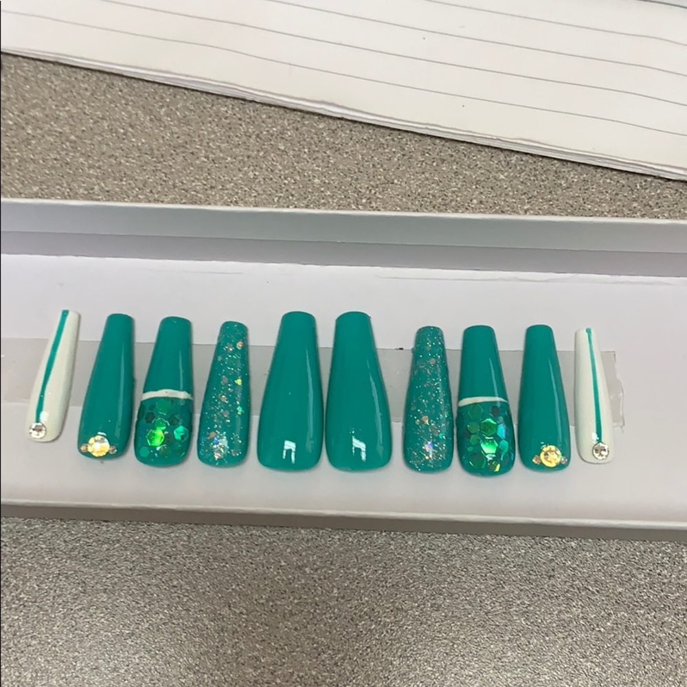 Press On Nails